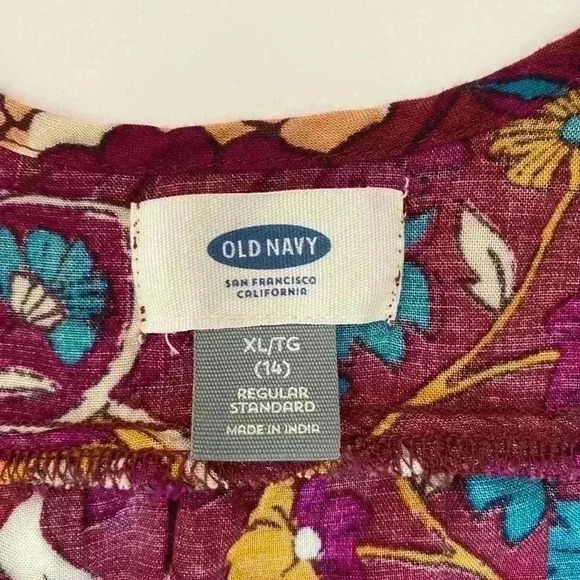 Old Navy Floral Tank Final Markdown - Picture 5 of 6